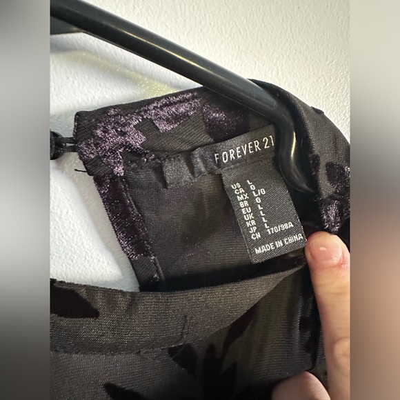 Forever 21. Black Floral Mini Dress. - Picture 5 of 5